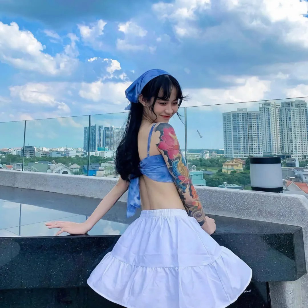 漫画威龙海报